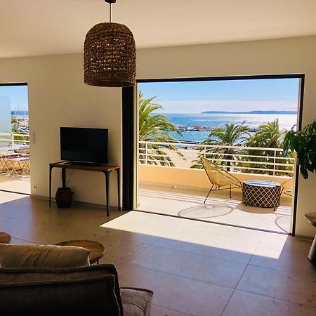 Appartement T3 Lumineux Traversant Totalement Neuf En Face De La Plage Front De Mer Vue Sur Les Iles Vue Mer Panoramique Assuree Residence De La Plage Centre Ville Du Lavandou 3Eme Etage Avec Ascenseur Appartement T3 勒拉旺杜 外观 照片