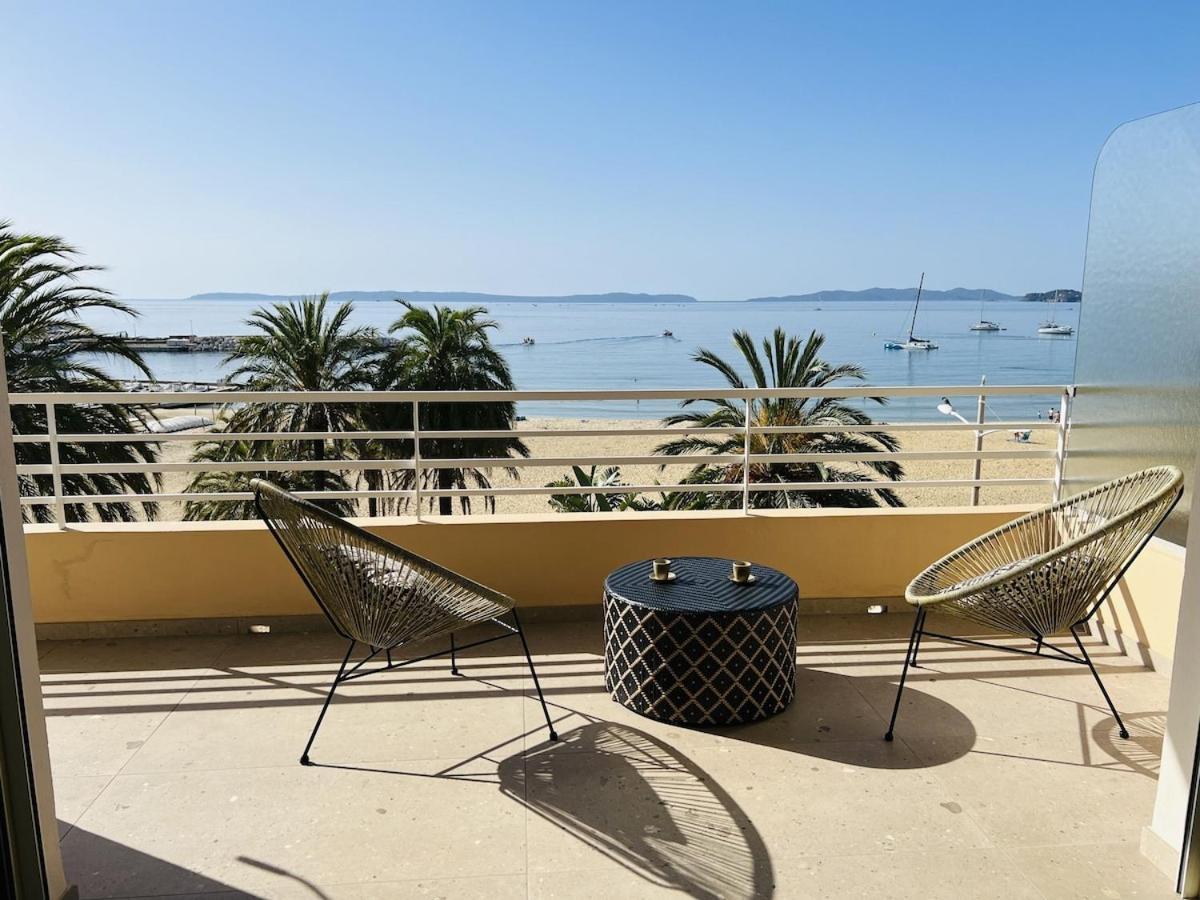 Appartement T3 Lumineux Traversant Totalement Neuf En Face De La Plage Front De Mer Vue Sur Les Iles Vue Mer Panoramique Assuree Residence De La Plage Centre Ville Du Lavandou 3Eme Etage Avec Ascenseur Appartement T3 勒拉旺杜 外观 照片